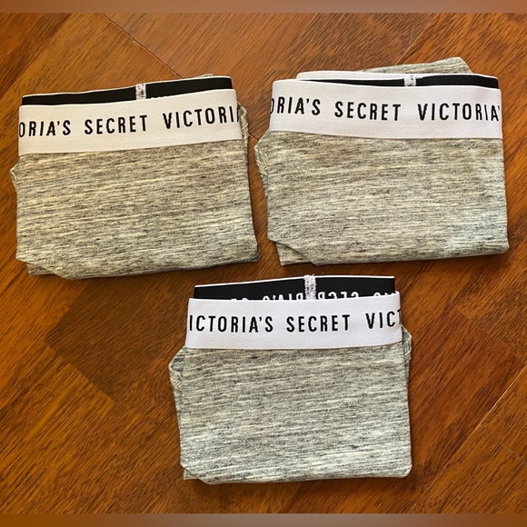 COPY - NWOT Victoria’s Secret grey cotton hipsters set of 3 - Picture 1 of 6